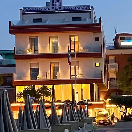 Hotel Admiral 3*